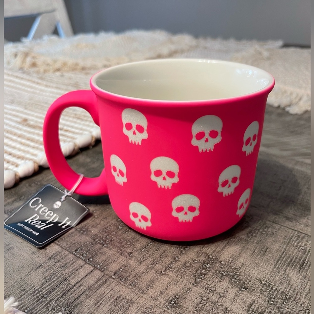 NEW HOT PINK SOFT TOUCH SKELETON MUG VIRAL